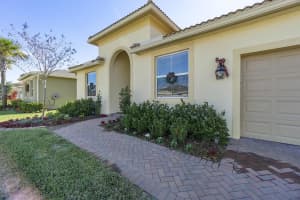 4229 Birkdale Dr, Fort Pierce, FL 34947, Sold 01/28/22