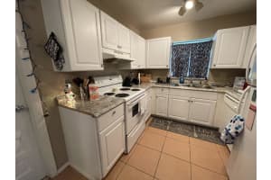 226 18th Ave, Vero Beach, FL 32962, Sold 03/02/22