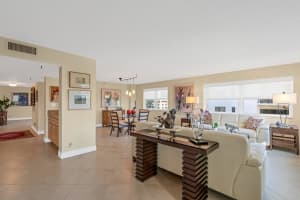 374 Golfview Rd, North Palm Beach, FL 33408, Sold 01/19/22