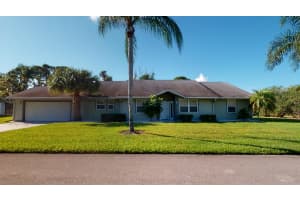 814 NE Dahoon Terrace, Jensen Beach, FL 34957, Sold 01/12/22