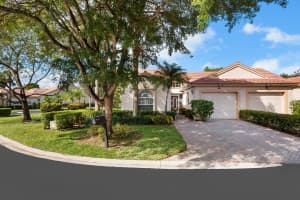 7707 Coral Lake Dr, Delray Beach, FL 33446, Sold 02/02/22