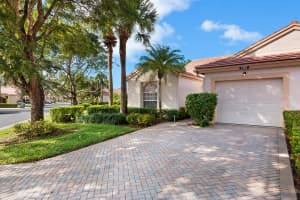 7707 Coral Lake Dr, Delray Beach, FL 33446, Sold 02/02/22