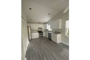 2737 SW 2nd St, Delray Beach, FL 33445, Sold 01/24/22