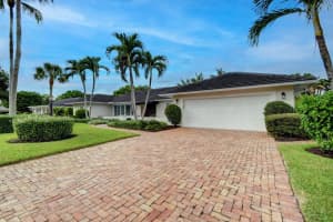 11939 N Lake Dr, Boynton Beach, FL 33436, Sold 02/03/22
