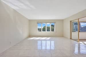 2307 SE St Lucie Blvd, Stuart, FL 34996, Sold 01/11/22