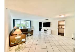 2760 S Ocean Blvd, Palm Beach, FL 33480, Sold 02/18/22