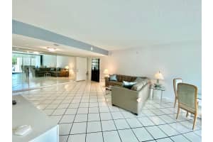 2760 S Ocean Blvd, Palm Beach, FL 33480, Sold 02/18/22