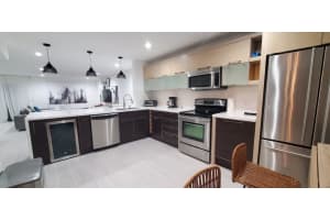 12471 NW 3rd St APT D1, Plantation, FL 33325, Sold 01/18/22