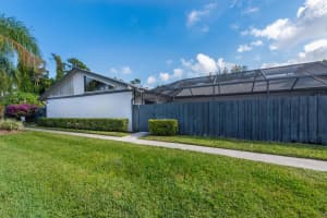 1020 Summit Trail Cir, West Palm Beach, FL 33415, Sold 02/11/22