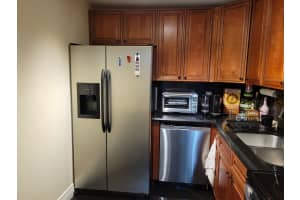 1428 SE 4th Ave, Deerfield Beach, FL 33441, Sold 01/13/22