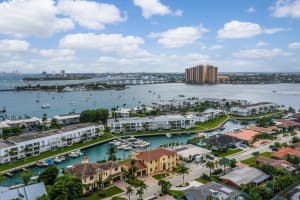 1101 Singer Dr, West Palm Beach, FL 33404, Sold 05/10/22