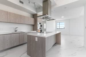 155 E Boca Raton Rd, Boca Raton, FL 33432, Sold 12/06/21