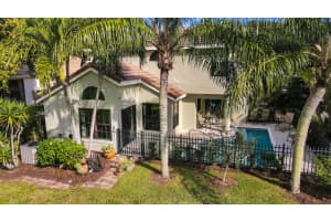 240 Sherwood Forest Dr, Delray Beach, FL 33445, Sold 01/28/22