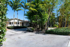 2561 Old Donald Ross Rd, Palm Beach Gardens, FL 33410, Sold 12/30/21