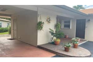 155 Mockingbird Ln, Delray Beach, FL 33445, Sold 01/14/22