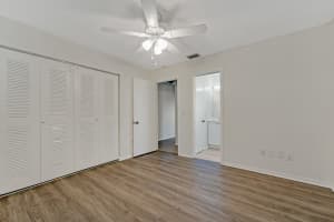 7771 Ridgewood Dr, Lake Worth, FL 33467, Sold 02/18/22