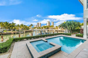 1270 Bimini Ln, West Palm Beach, FL 33404, Sold 01/06/22