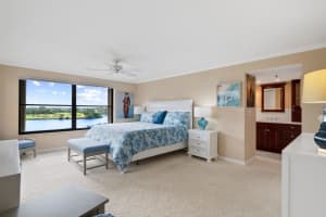 MLS# R10763376, North Palm Beach, Florida 33408