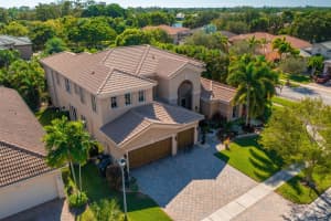 9266 Oak Alley Dr, Lake Worth, FL 33467, Sold 03/30/22