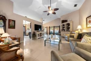 109 Executive Cir, Boynton Beach, FL 33436, Sold 01/07/22