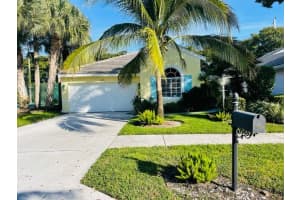 625 Clearbrook Cir E, Delray Beach, FL 33445, Sold 02/07/22