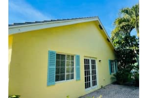 625 Clearbrook Cir E, Delray Beach, FL 33445, Sold 02/07/22