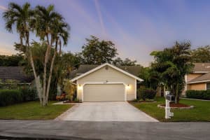 457 Goldenwood Way, Wellington, FL 33414, Sold 01/14/22