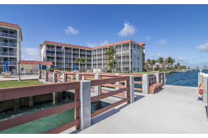 105 Paradise Harbour Blvd, North Palm Beach, FL 33408, Sold 03/01/22