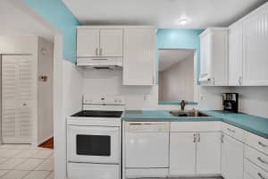 6687 Moonlit Dr, Delray Beach, FL 33446, Sold 04/07/22