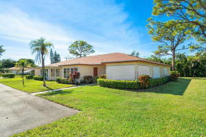5265 NW 3rd St, Delray Beach, FL 33445, Sold 02/25/22