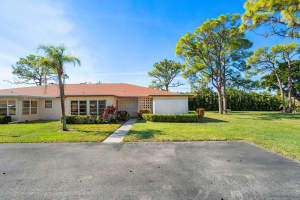 5265 NW 3rd St, Delray Beach, FL 33445, Sold 02/25/22