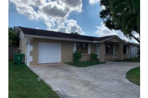 12860 SW 9th Pl, Davie, FL 33325, Sold 02/08/22