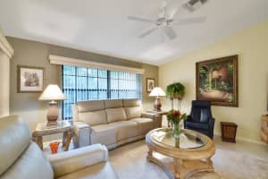 3315 Jog Park Dr, Greenacres, FL 33467, Sold 02/11/22