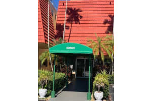 22605 SW 66th Ave, Boca Raton, FL 33428, Sold 03/31/22