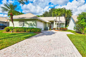 5355 Grande Palm Cir, Delray Beach, FL 33484, Sold 01/14/22