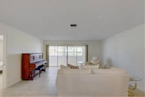 5432 Privet Pl, Delray Beach, FL 33484, Sold 06/01/22