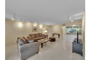 22055 Cocoa Palm Way, Boca Raton, FL 33433, Sold 04/18/22