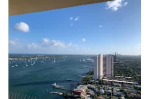 5600 N Flagler Dr, West Palm Beach, FL 33407, Sold 01/31/22