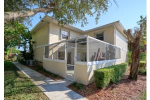 1514 N Lawnwood Cir, Fort Pierce, FL 34950, Sold 02/18/22