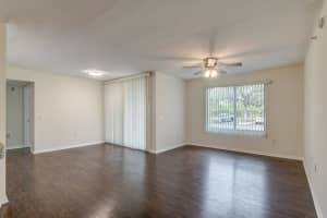 407 Villa Cir, Boynton Beach, FL 33435, Sold 02/14/22