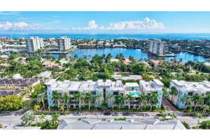 335 SE 6th Ave, Delray Beach, FL 33483, Sold 01/28/22