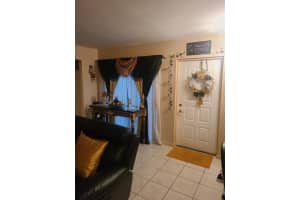 18 Crossings Cir, Boynton Beach, FL 33435, Sold 01/28/22