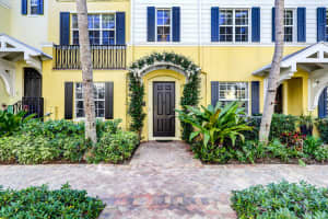 325 S Bromeliad, West Palm Beach, FL 33401, Sold 03/15/22