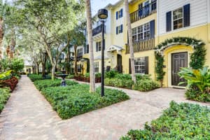 325 S Bromeliad, West Palm Beach, FL 33401, Sold 03/15/22
