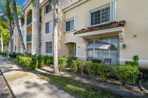 1707 Village Blvd, West Palm Beach, FL 33409, Sold 01/13/22