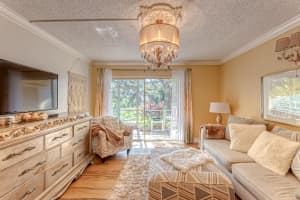 610 NW 13th St, Boca Raton, FL 33486, Sold 01/19/22