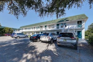 2800 Indian River Blvd APT L6, Vero Beach, FL 32960, Sold 01/19/22