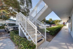 2800 Indian River Blvd APT L6, Vero Beach, FL 32960, Sold 01/19/22