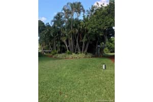 545 Trace Cir, Deerfield Beach, FL 33441, Sold 01/11/22