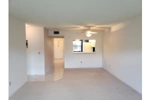 7891 Willow Spring Dr, Lake Worth, FL 33467, Sold 04/13/22